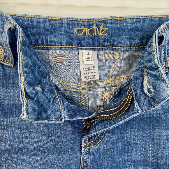 Cache Jeans - Picture 5 of 7